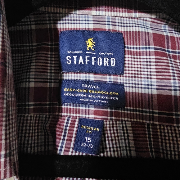 Stafford Men's Maroon and White Plaid Button Down Shirt - Picture 2 of 6